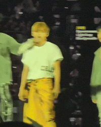 World Tour Twerk GIF
