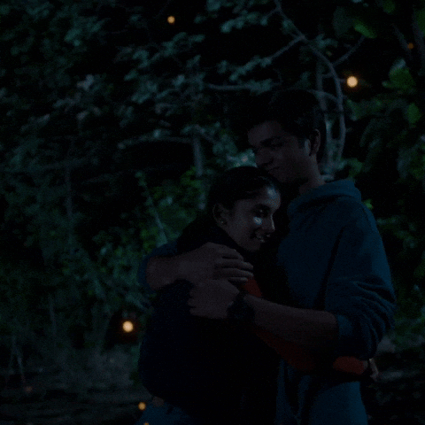 Romance Hugs GIF by Amazon MX Player