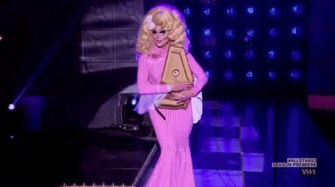 episode 1 GIF by RuPaul's Drag Race