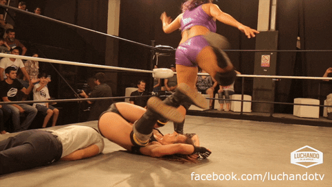 Christina Von Eerie Don Chaco GIF by Luchando en las Américas