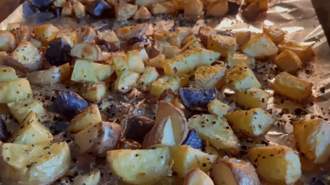mmolai  GIF