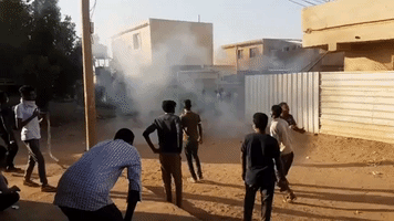 Security Forces Disperse Protest in Khartoum with Tear Gas