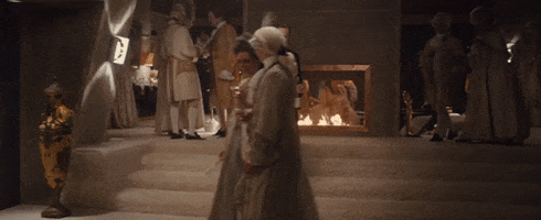 tom hiddleston GIF