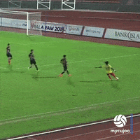 Soaring Malaysian Football GIF by ELEVEN SPORTS