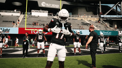 Cincinnati Football GIF by Cincinnati Bearcats