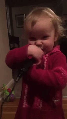 Little Girl Gives Family an Impromptu Performance