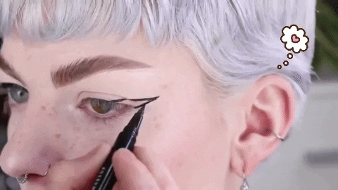 yosmarylunarivas giphygifmaker giphyattribution hooded eyes GIF