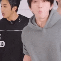 邱鋒澤 GIF
