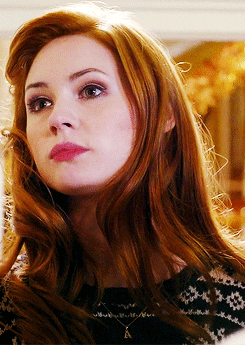 karen gillan GIF