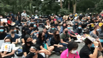 Hong Kong Medical Community Rallies Against Police Brutality