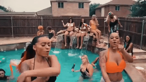 s3nsimollyandlilbrook giphygifmaker GIF