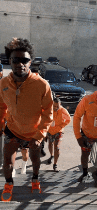 Whats Up Orange GIF by H2O Promotion
