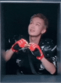 周子翔 GIF