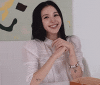 Idol Laughing GIF