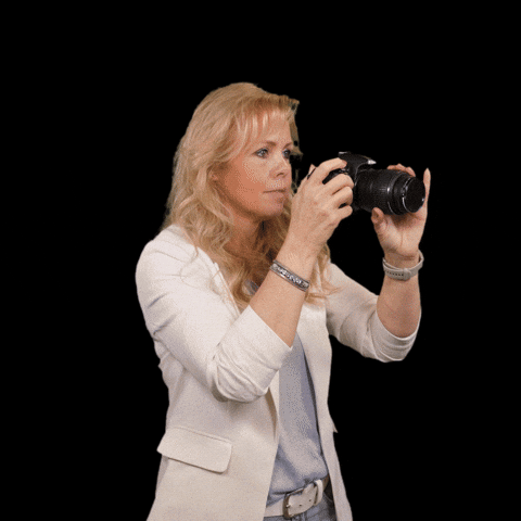 DeKoningWonen giphyupload camera foto makelaardij GIF