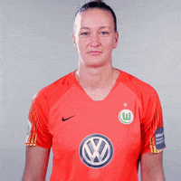 prepare almuth schult GIF by VfL Wolfsburg