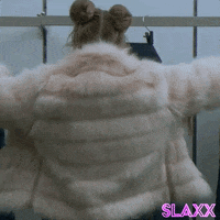 Scream Queens Fashion GIF by Slaxx Movie
