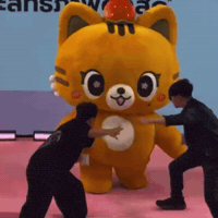 Lolo GIF