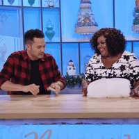 nicole byer netflix GIF by NailedIt