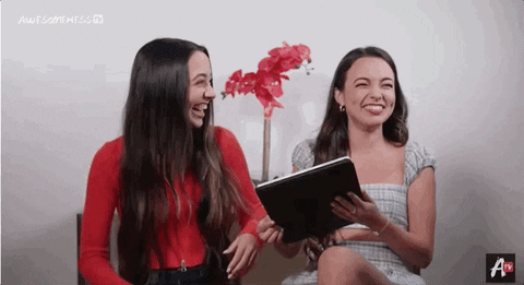 Twinmyheart Twins Veronicamerrell Vanessamerrell Merrelltwins Lol Funny Humor Laugh Rofl GIF by AwesomenessTV