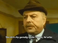 carwpiws cymraeg s4c teledu carw piws GIF