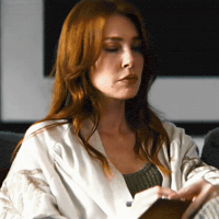 Zaraelbar GIF