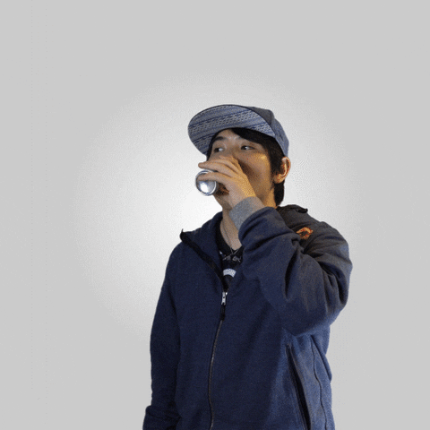 Kentsumeshi Reaction GIF by Red Bull