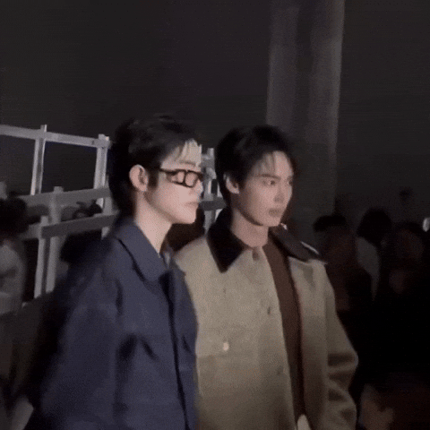 Fashion Win GIF