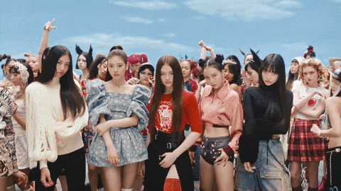 Meow GIF by MEOVV