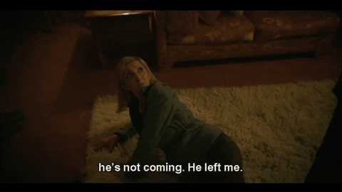 MCMinnow giphyupload umbrellaacademy s1e9 cha-cha GIF
