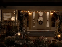 season 4 netflix GIF by Gilmore Girls 