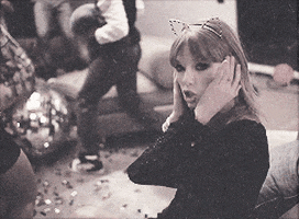 shimmy taylor swift dancing GIF