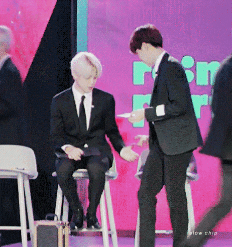 kpoopshiz giphyupload GIF