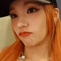 K Pop Itzy GIF
