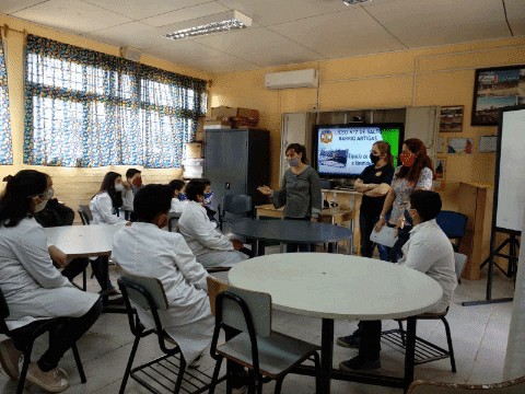 gretelbeatriz giphygifmaker GIF
