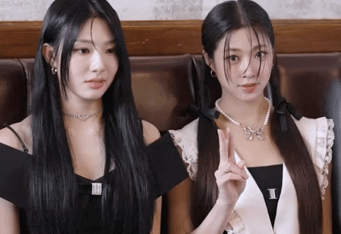 K-Pop V GIF
