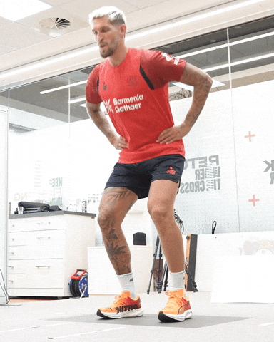 Jumping Bayer 04 GIF by Bayer 04 Leverkusen