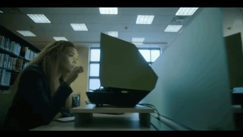 MCMinnow giphyupload s1e5 umbrellaacademy cha-cha GIF