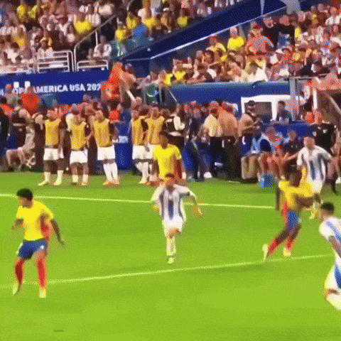 Lionel Messi GIF