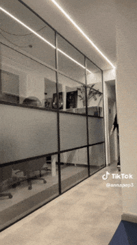 Slide Anna GIF
