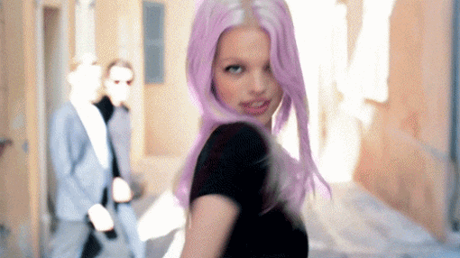 daphne groeneveld model GIF