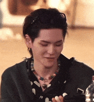 retnopuspitasari happy woah treasure yoshi GIF