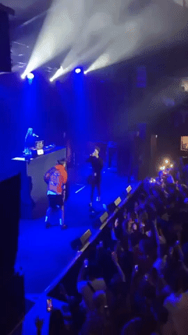 Security Shoves Fan Off Stage at Lil Mosey's Auckland Gig