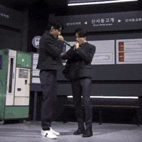 Friends Tae GIF