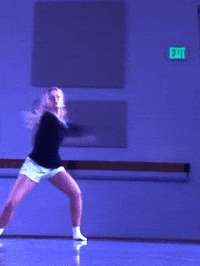 Emilykelavos GIF