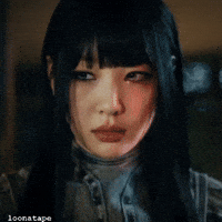 Loona Yves GIF