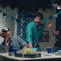 birthday momentosÃºnicos GIF