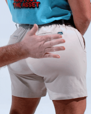 FrankieLaPenna giphyupload cake booty butt GIF
