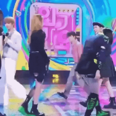 amirm348e6408bca442178701d7f9bf4a4967 giphyupload GIF