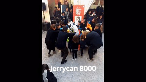 musique flashmob GIF